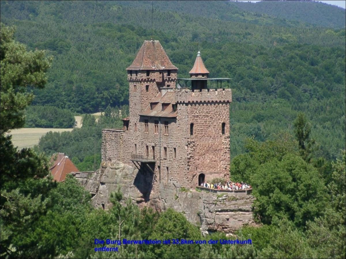 Fewo Pfaelzer Felsenlandschaft เพียร์มาเซินส์ ภายนอก รูปภาพ
